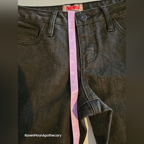 NO Boundaries Black Juniors 7 Jeans - Picture 7 of 9